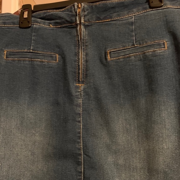 💙SOLD💙 - Picture 4 of 5